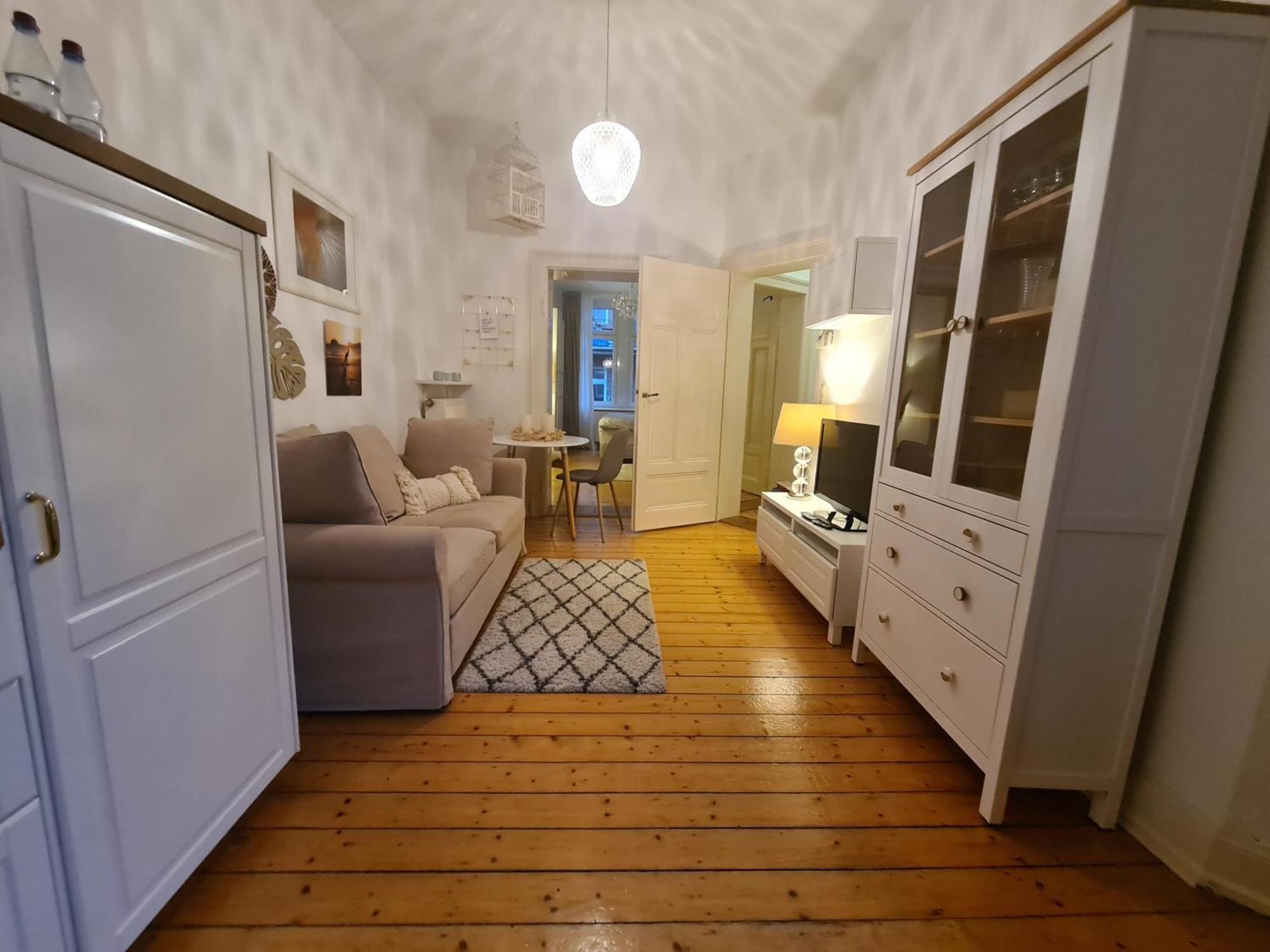 Home Away From Home Stylish Central Netflix Kitchen Wiesbaden Exterior foto